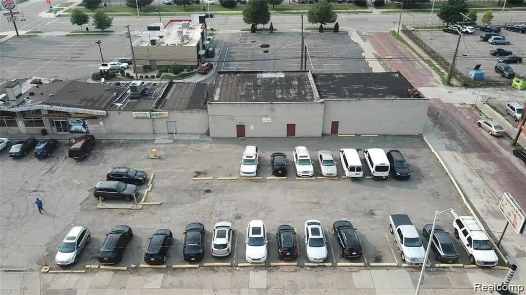 1400 W Fort Street Detroit City MI 48216