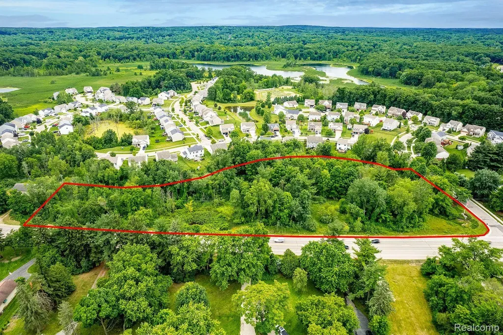 2436 Ortonville Road Brandon Charter Township MI 48462
