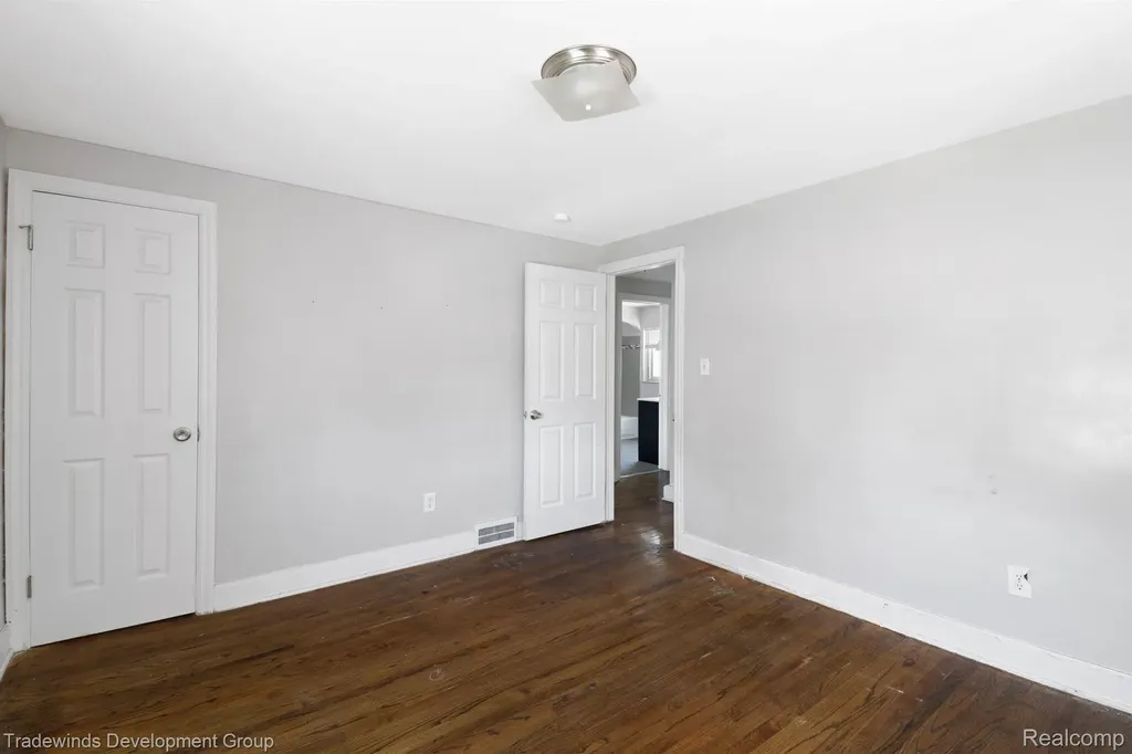 14643 Penrod Street Detroit City MI 48223