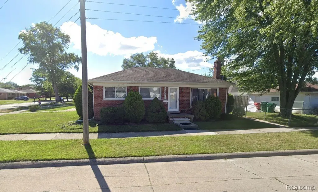 19000 Rosetta Avenue Eastpointe City MI 48021