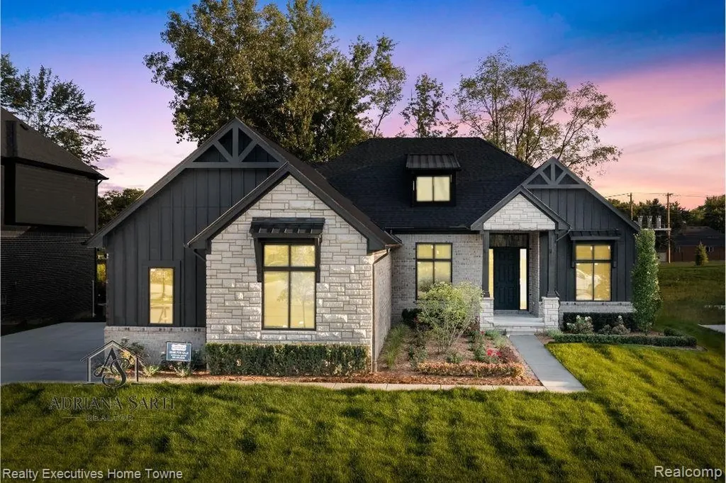 11812 Encore Drive Shelby Charter Township MI 48315