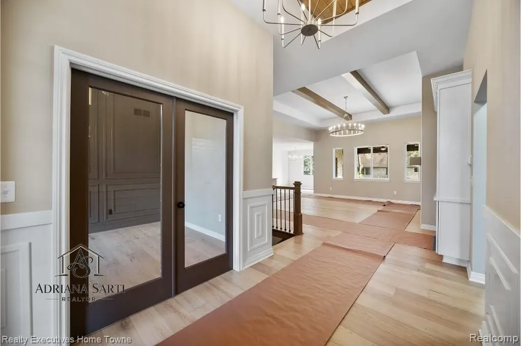 11812 Encore Drive Shelby Charter Township MI 48315
