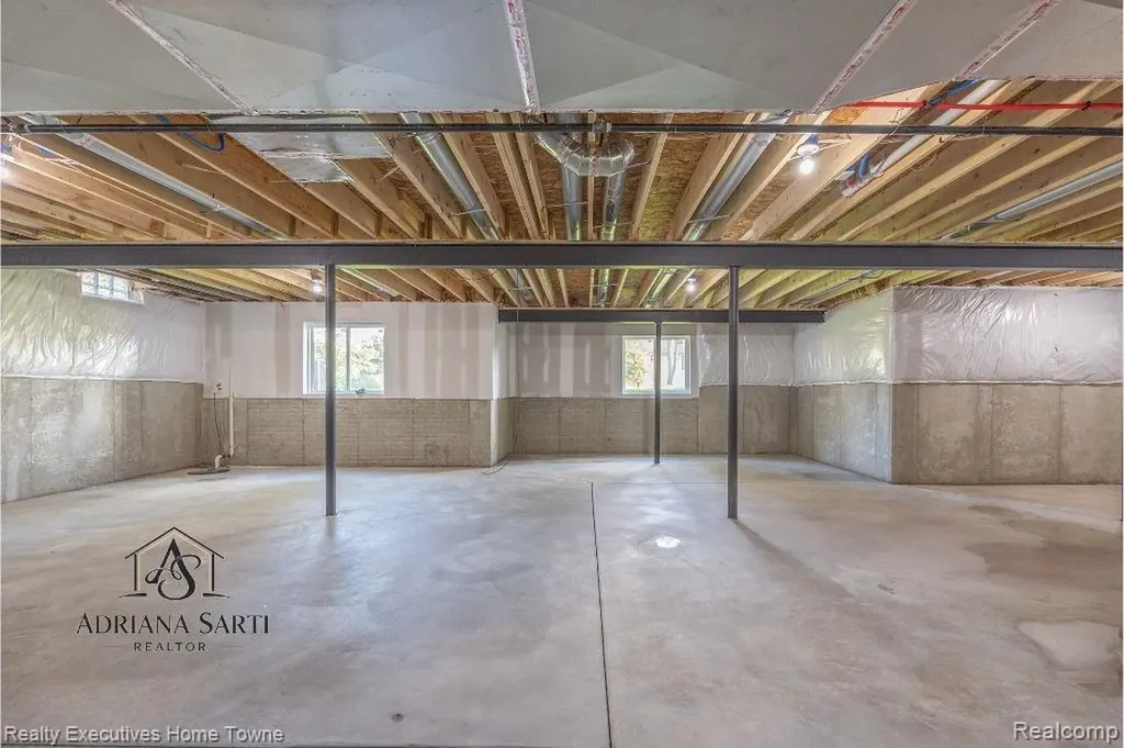 11812 Encore Drive Shelby Charter Township MI 48315
