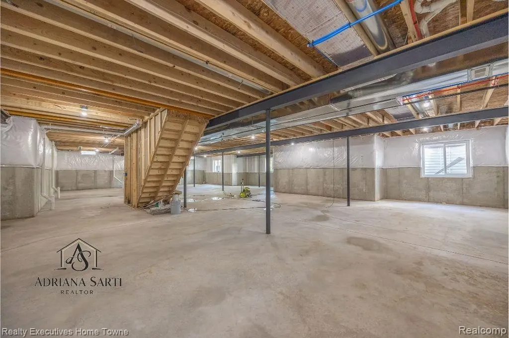 11812 Encore Drive Shelby Charter Township MI 48315