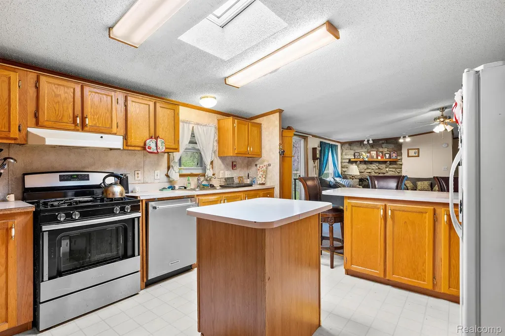 19074 Sumpter Road Sumpter Township MI 48111