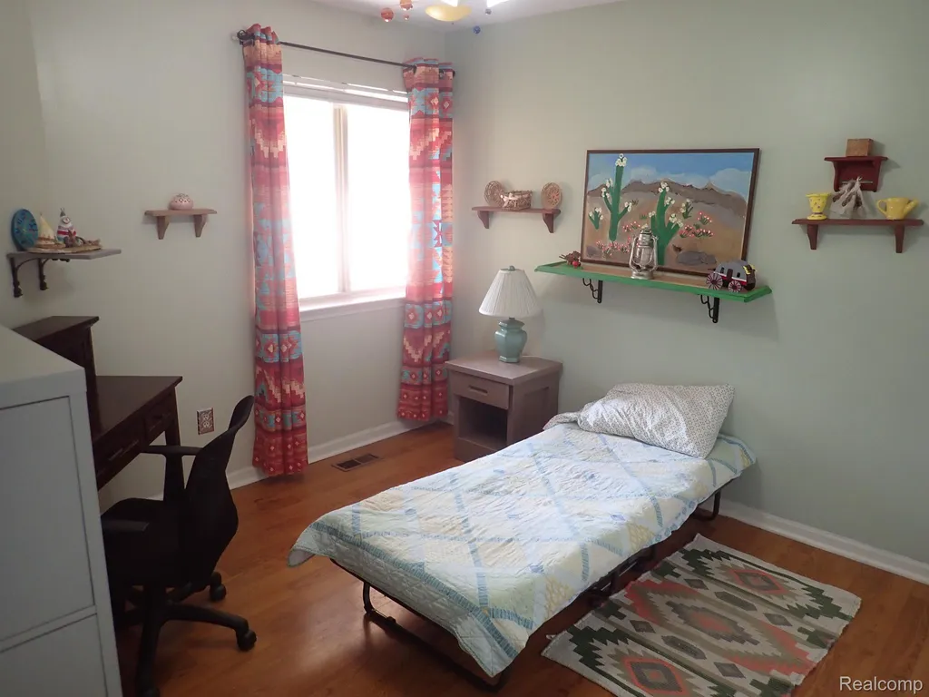 46980 Country Lane Macomb Township MI 48044