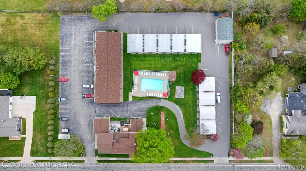 612 N Lakeshore Drive Ludington City MI 49431