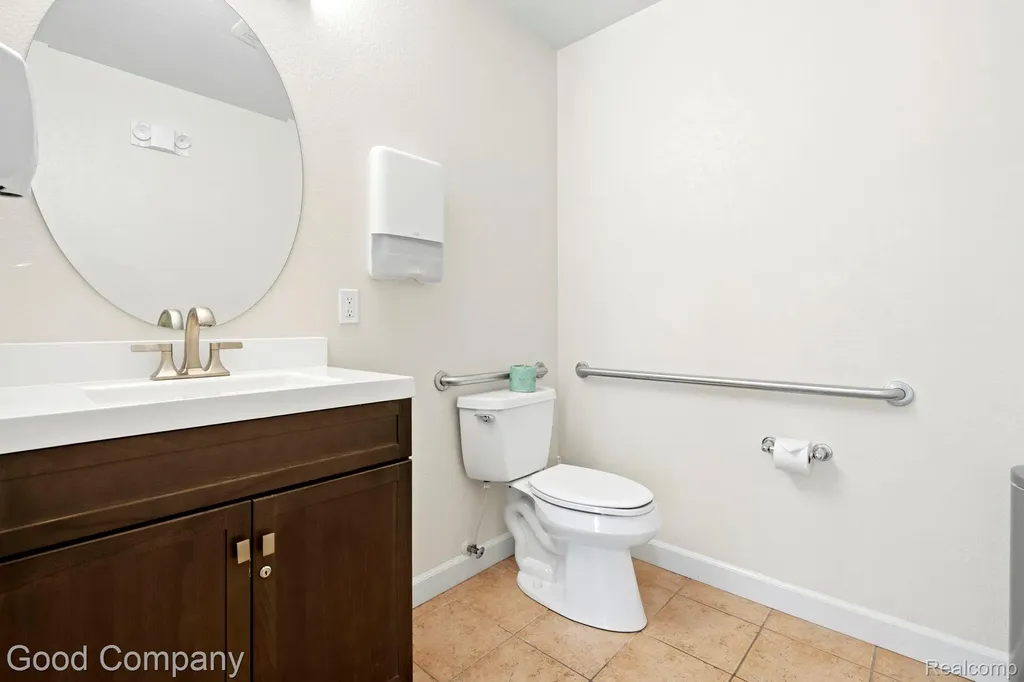 612 N Lakeshore Drive Ludington City MI 49431