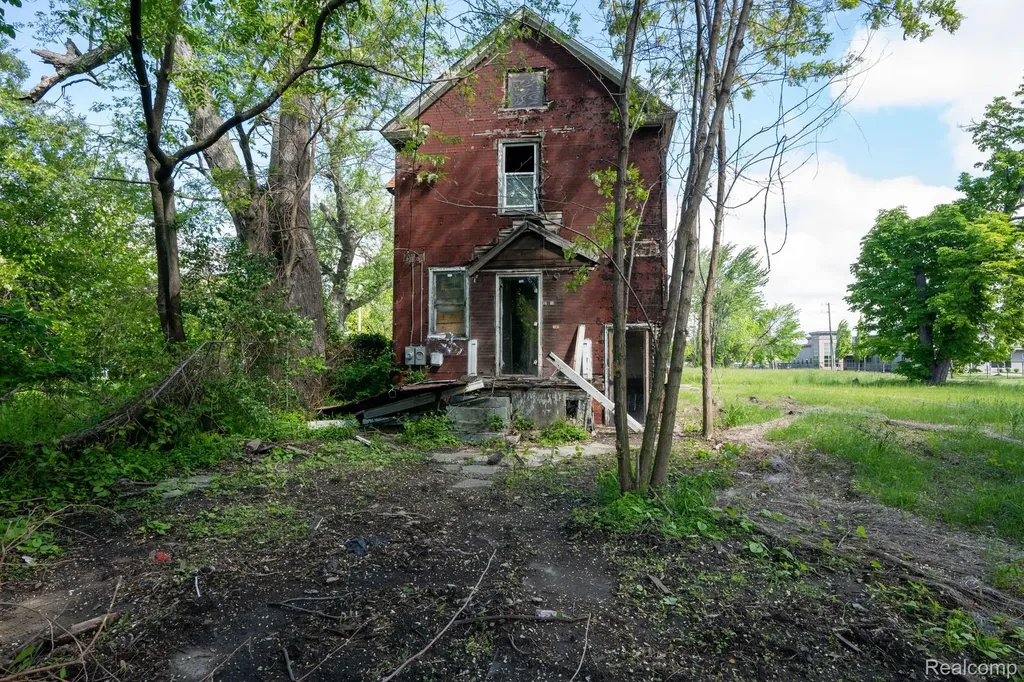 1038 Marston Street Detroit City MI 48211