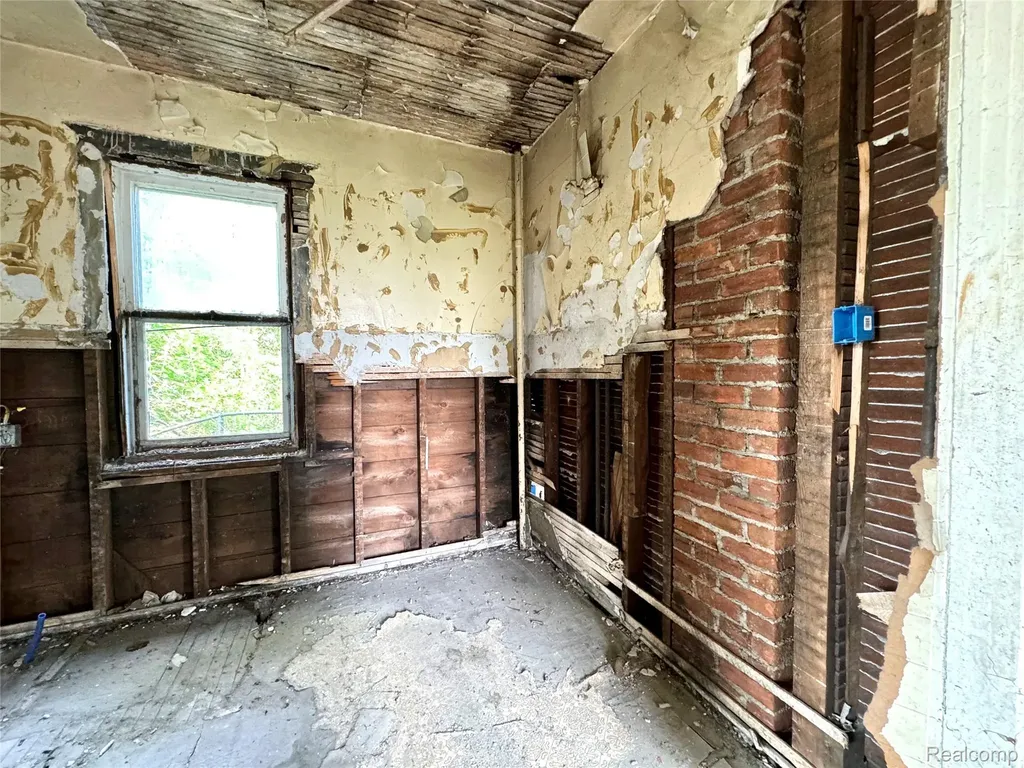 1038 Marston Street Detroit City MI 48211