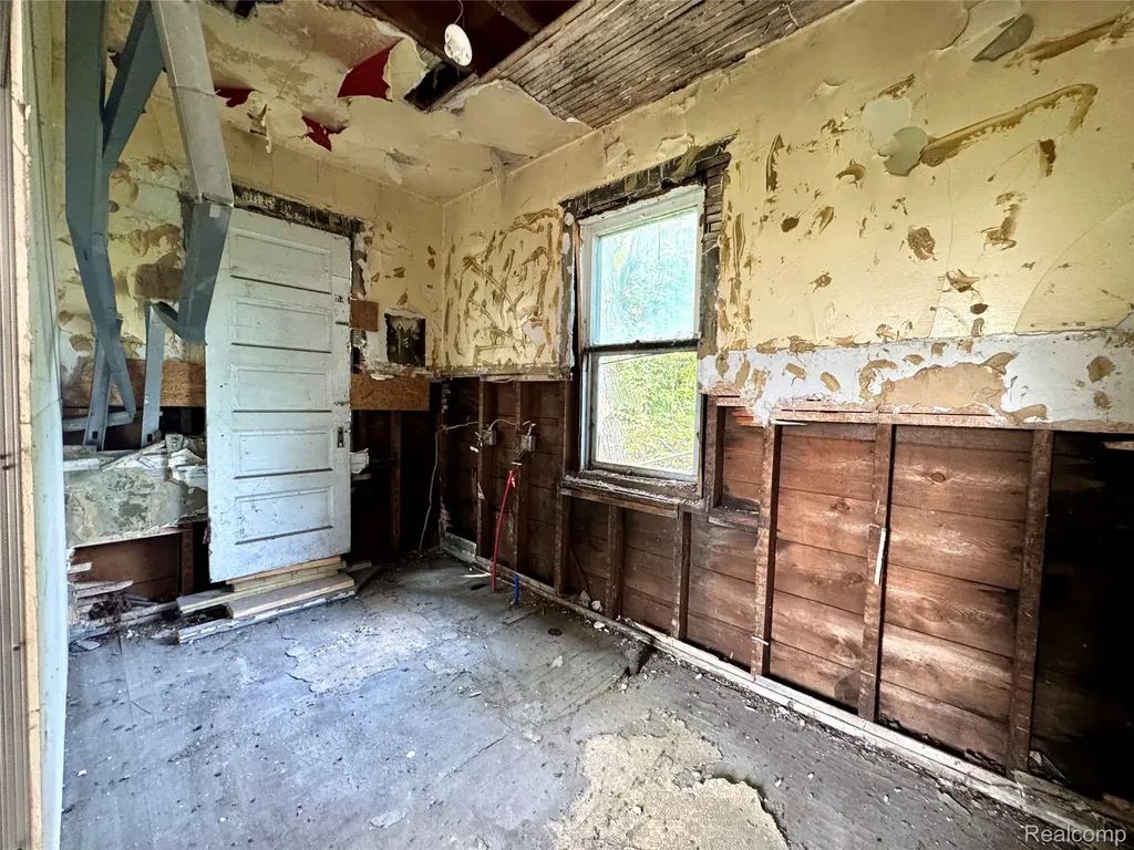 1038 Marston Street Detroit City MI 48211