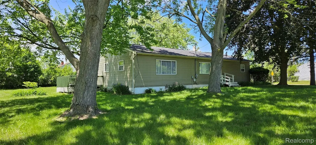 5471 Fairhaven Street Mt. Morris Township MI 48505
