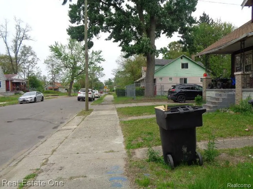 14876 Wisconsin Street Detroit City MI 48238