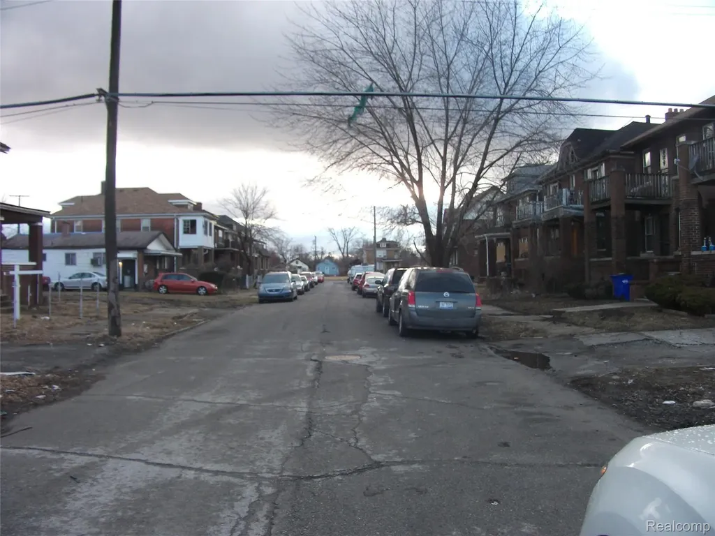 15017 Wildemere Street Detroit City MI 48238