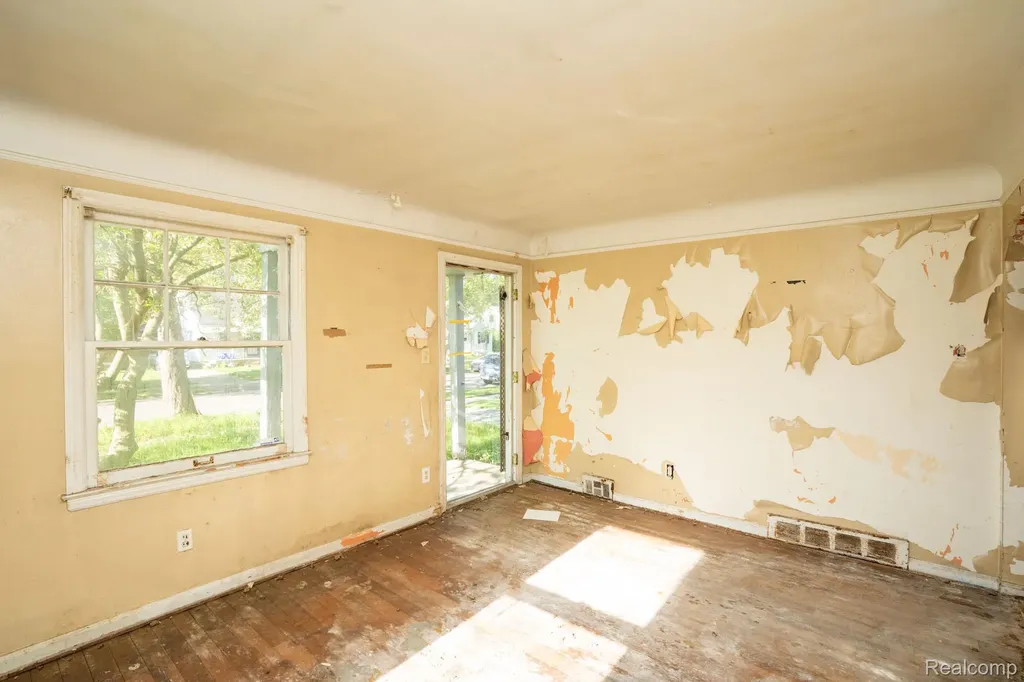 15693 Liberal Street Detroit City MI 48205