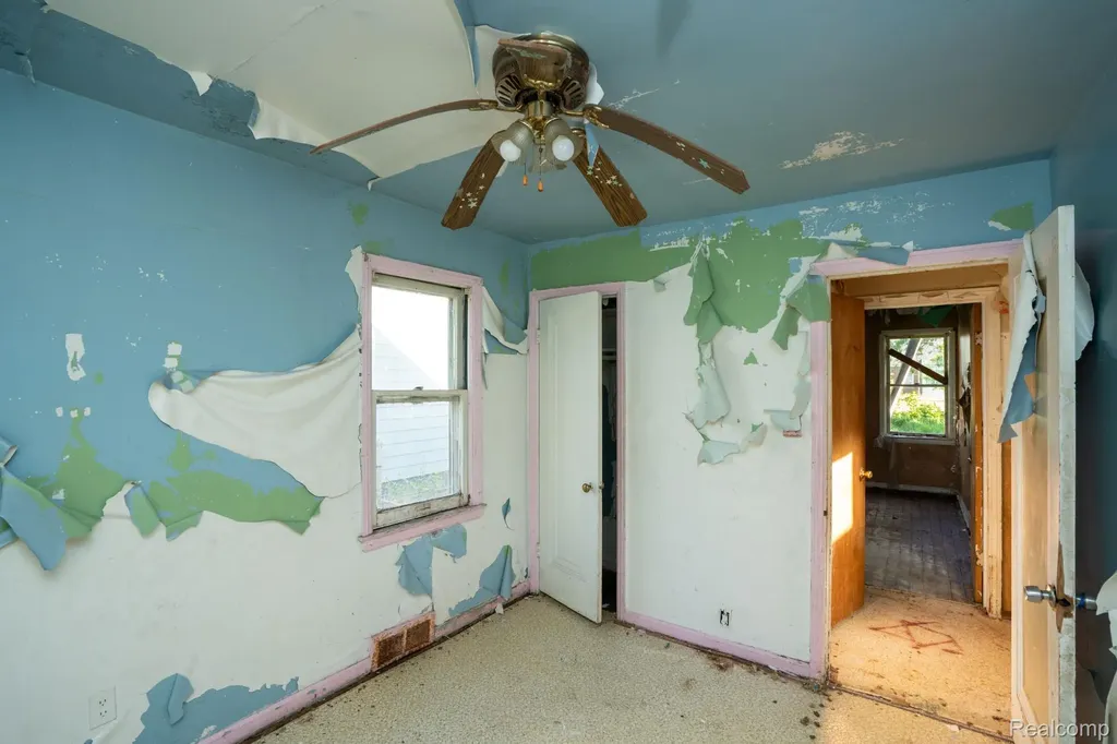 15693 Liberal Street Detroit City MI 48205