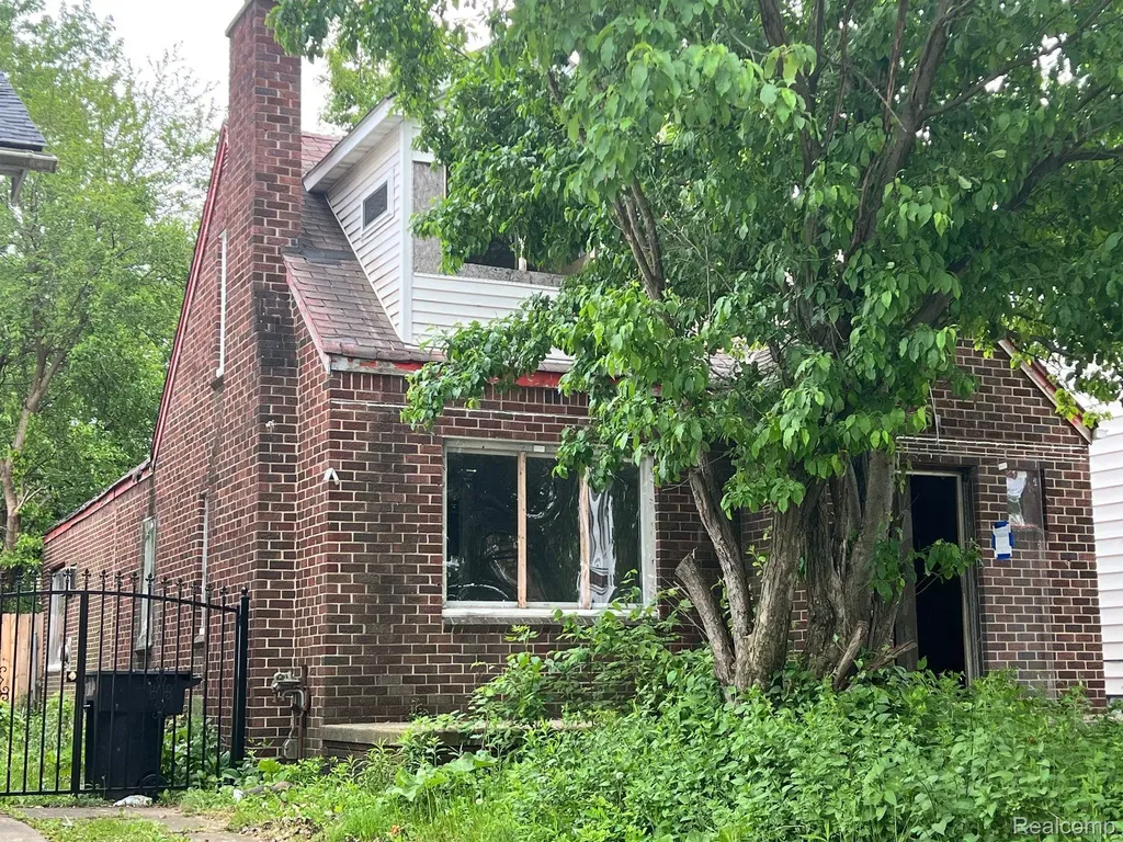 7764 American Street Detroit City MI 48210