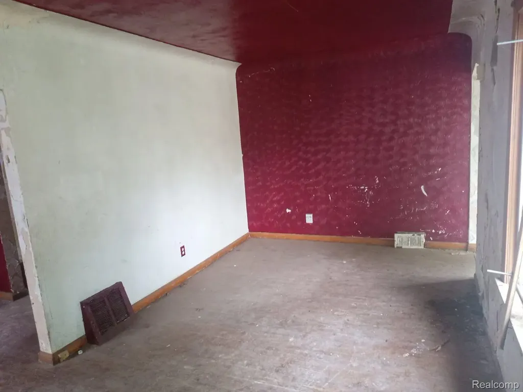 7764 American Street Detroit City MI 48210