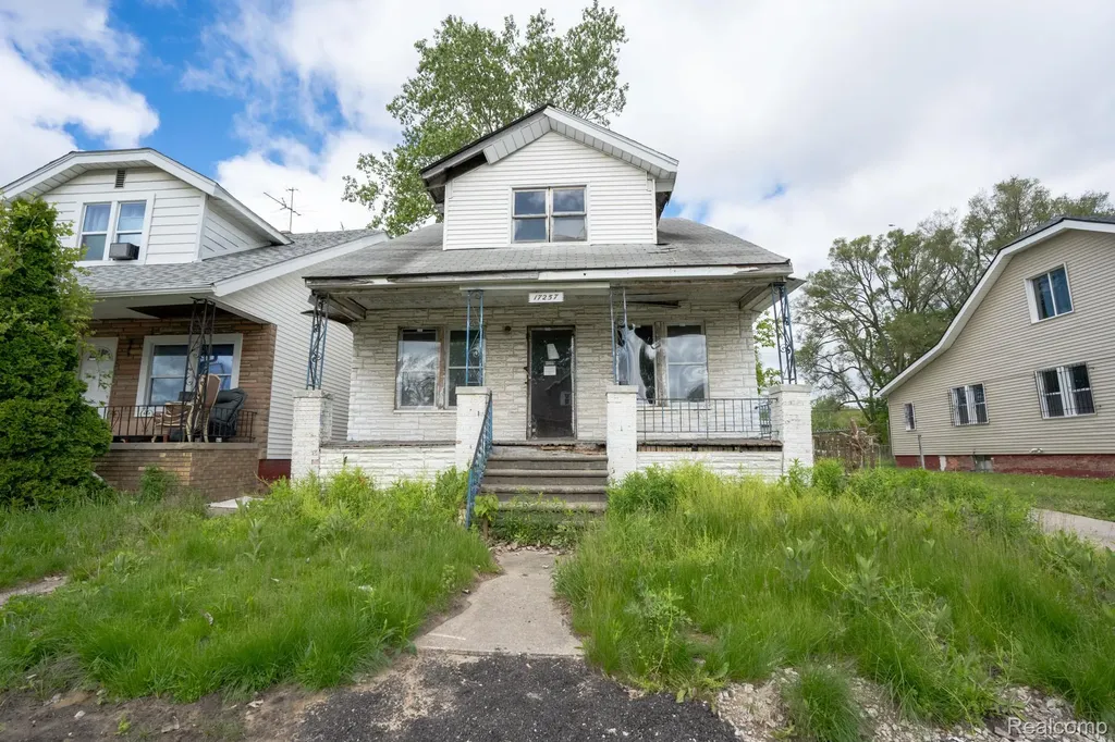 17257 Moenart Street Detroit City MI 48212