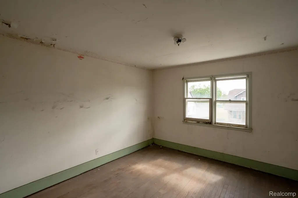 17257 Moenart Street Detroit City MI 48212