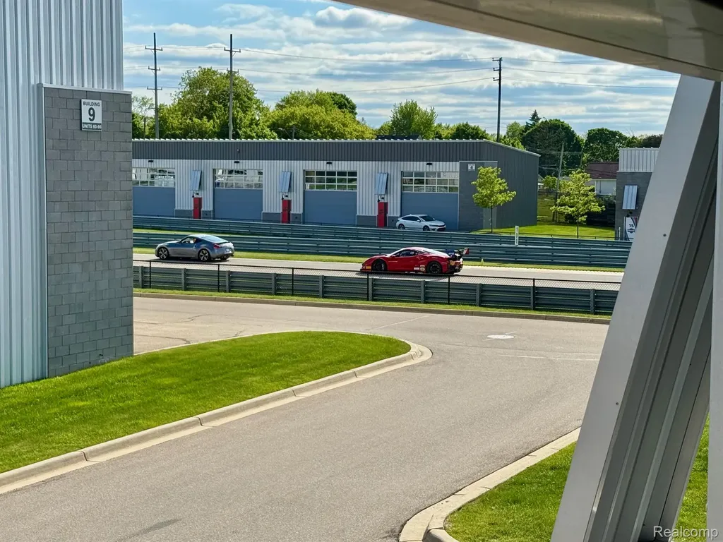 50 Pit Lane Pontiac City MI 48341