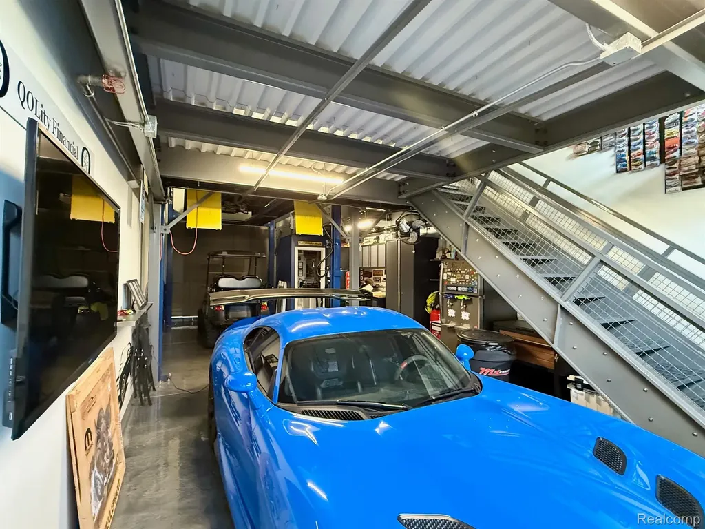 50 Pit Lane Pontiac City MI 48341