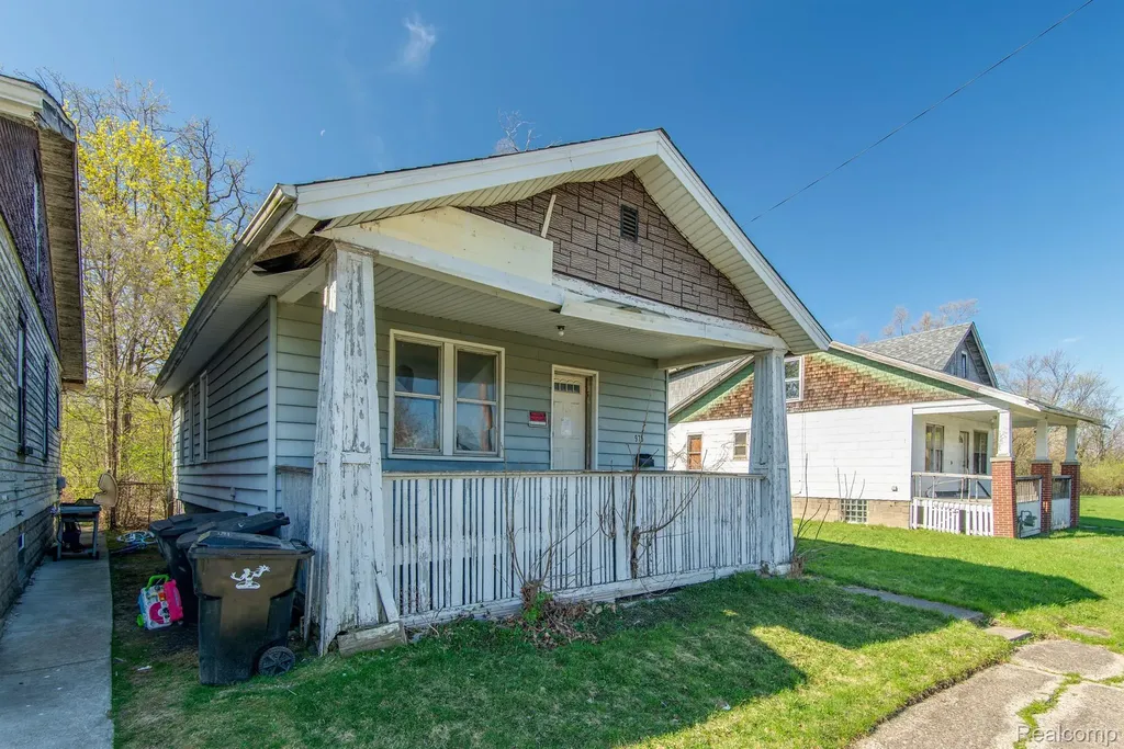 975 Fernhill Street Detroit City MI 48203