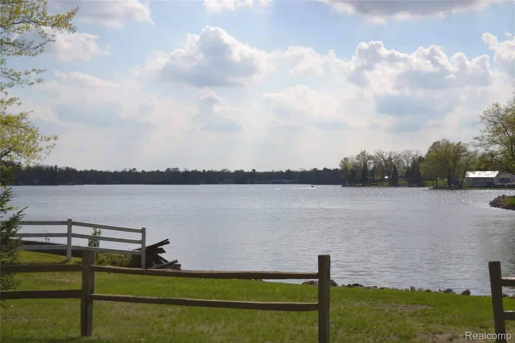 00 Oak Ridge Court Mills Township MI 48756