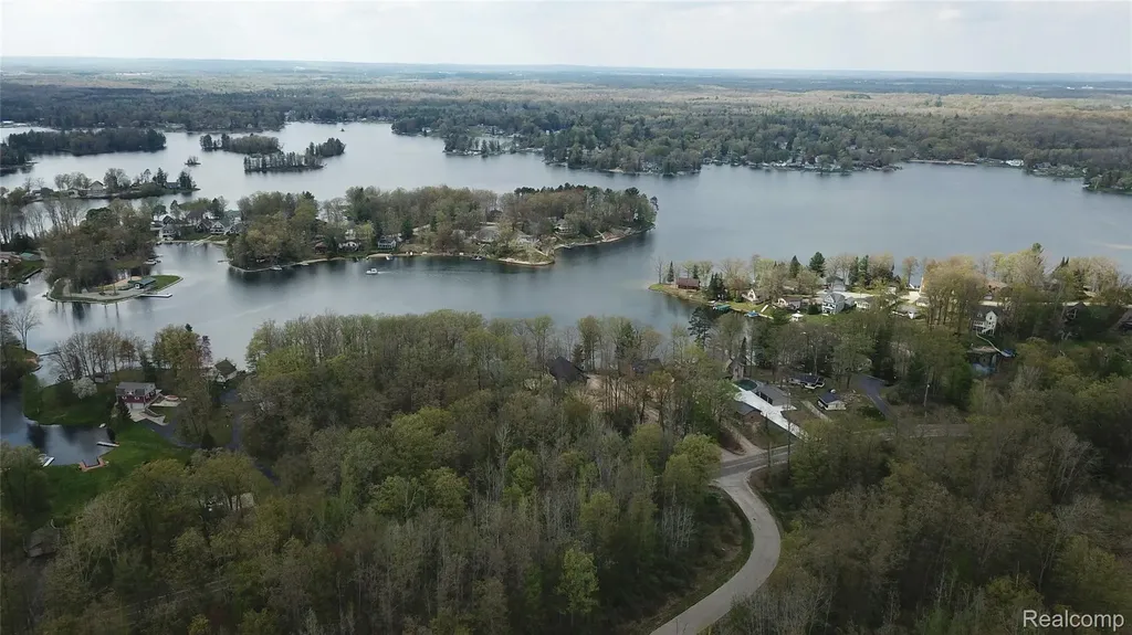 00 Oak Ridge Court Mills Township MI 48756