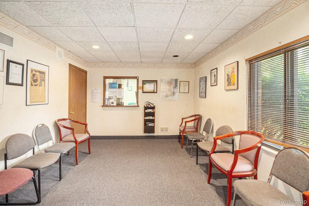 1127 Villa Linde Flint Charter Township MI 48532