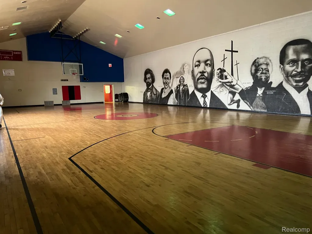 15727 Plymouth Road Detroit City MI 48227