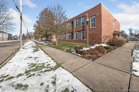 335 Horatio Street Charlotte City MI 48813