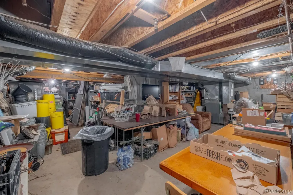 9225 Fenton Road Mundy Township MI 48439