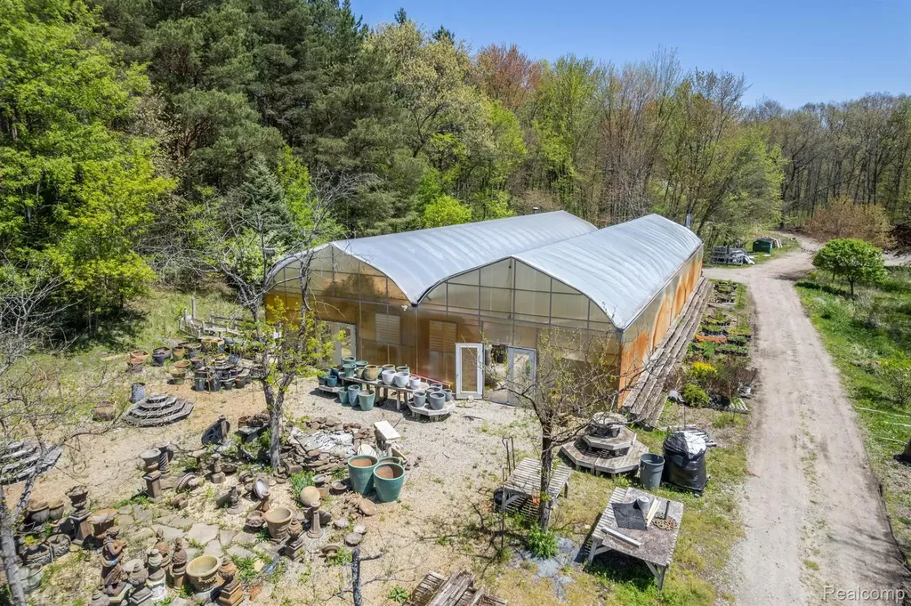 9225 Fenton Road Mundy Township MI 48439