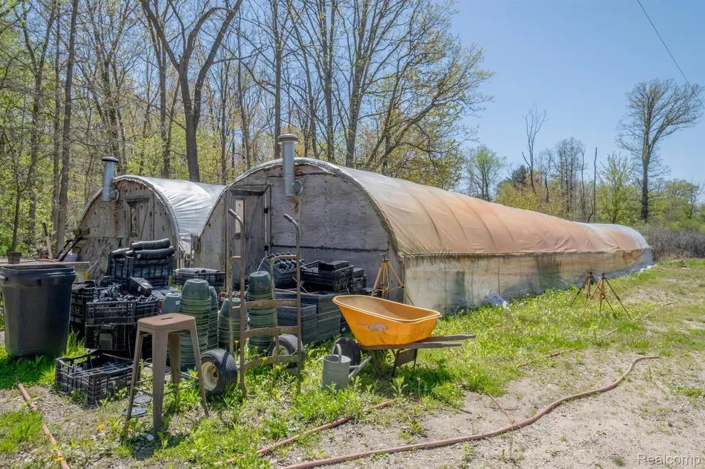 9225 Fenton Road Mundy Township MI 48439