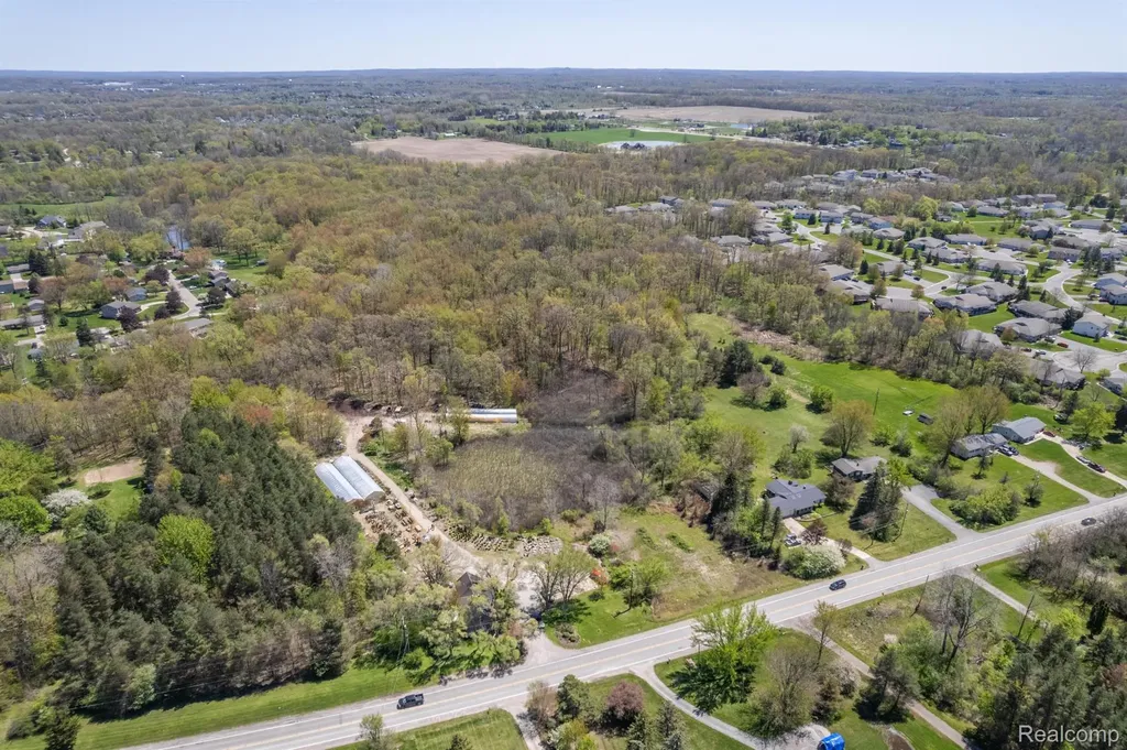 9225 Fenton Road Mundy Township MI 48439