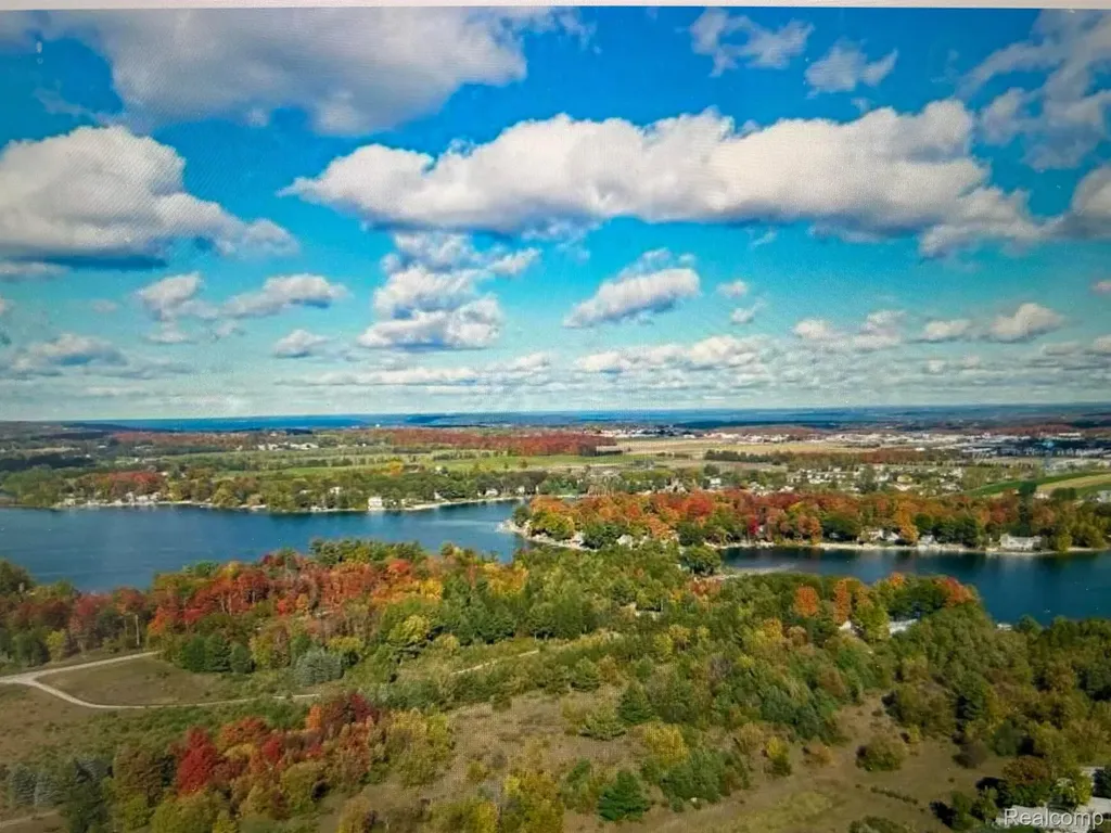 0 0 Eddie Way Traverse City City MI 49685