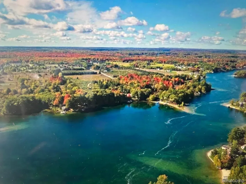 0 0 Eddie Way Traverse City City MI 49685