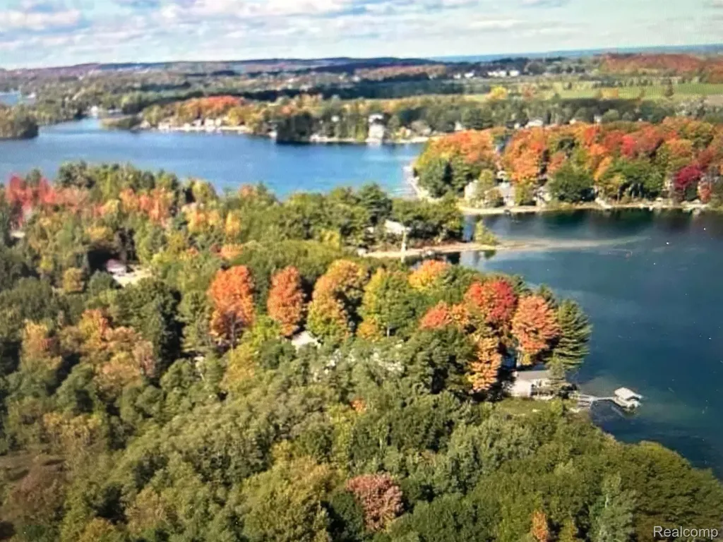 0 0 Eddie Way Traverse City City MI 49685