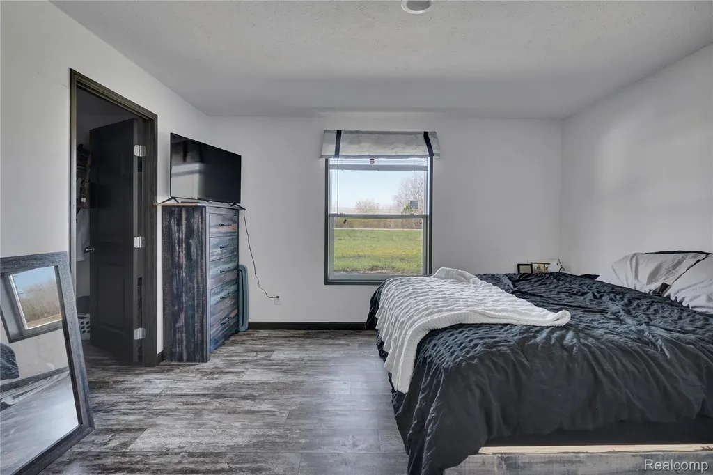 7376 Capac Road Capac Village MI 48097