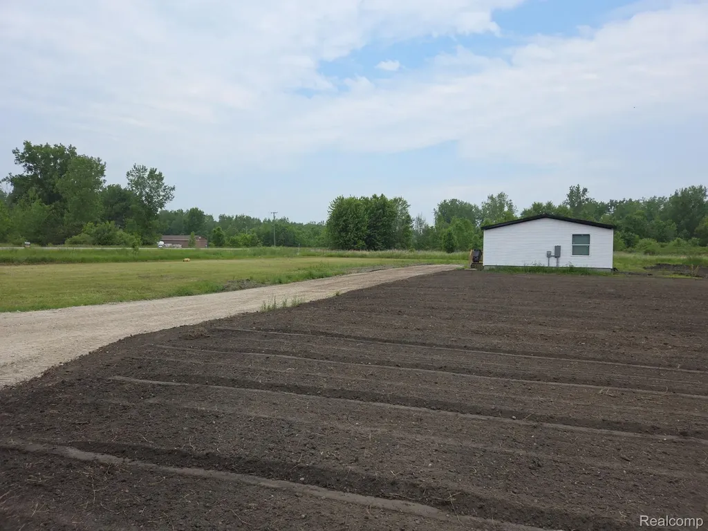7376 Capac Road Capac Village MI 48097