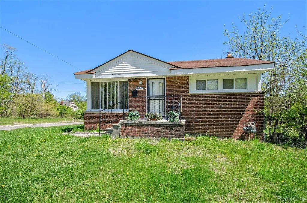 20322 Charleston Street Detroit City MI 48203