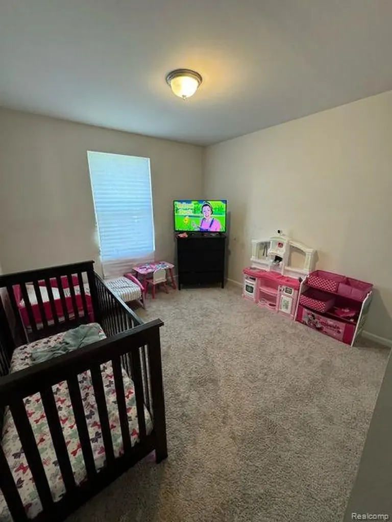 16913 Aberdeen Drive Romulus City MI 48174