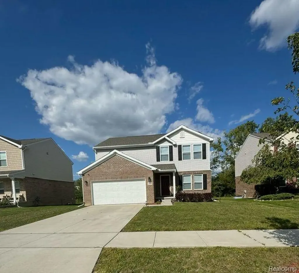 16913 Aberdeen Drive Romulus City MI 48174