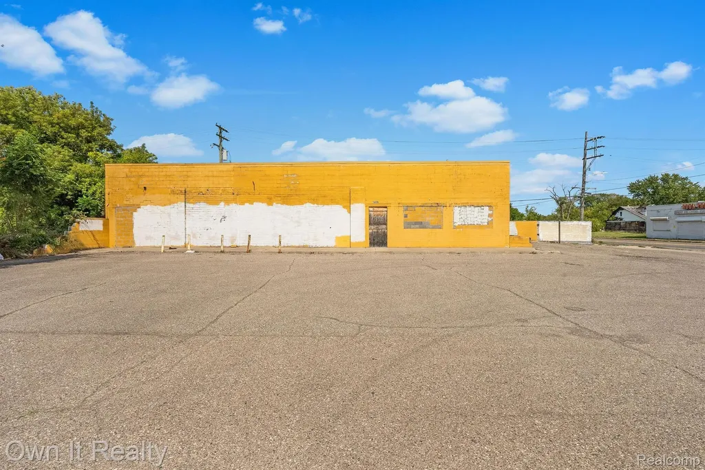 14299 Houston Whittier Street Detroit City MI 48205