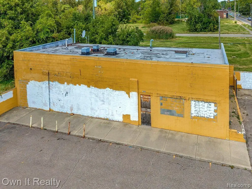 14299 Houston Whittier Street Detroit City MI 48205