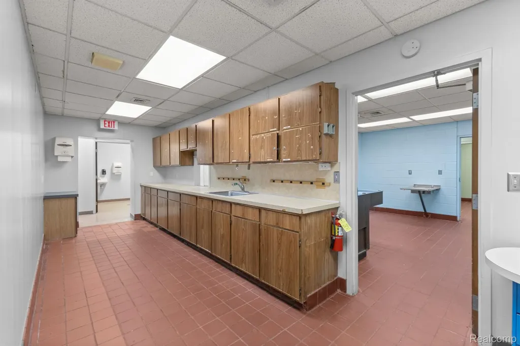 435 Sumpter Road Van Buren Charter Township MI 48111