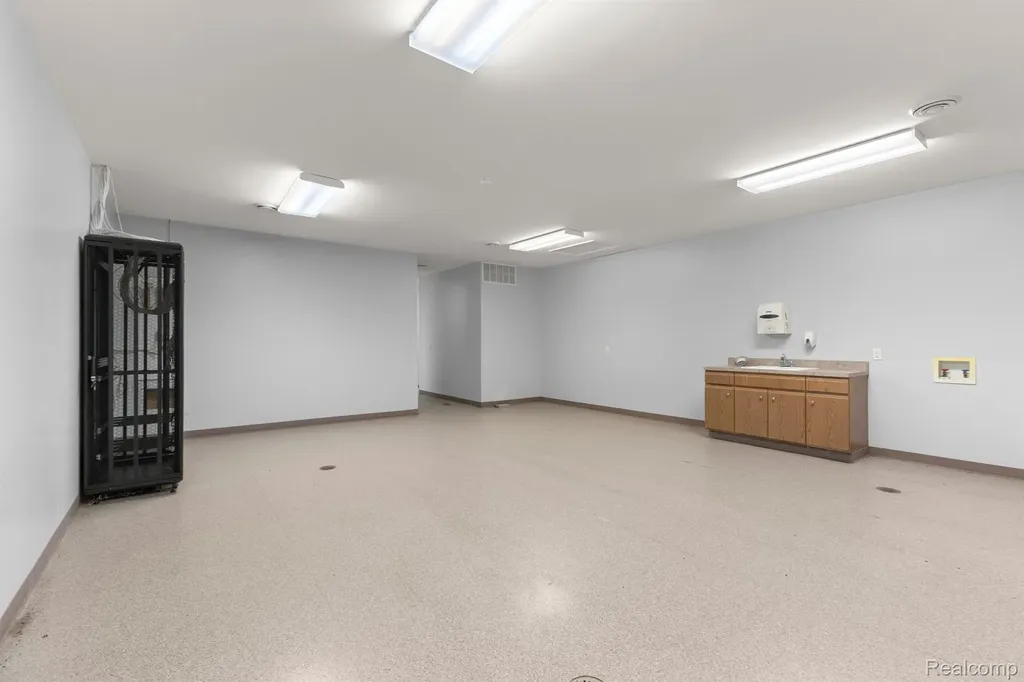 435 Sumpter Road Van Buren Charter Township MI 48111
