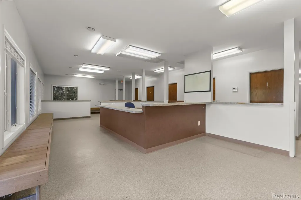 435 Sumpter Road Van Buren Charter Township MI 48111
