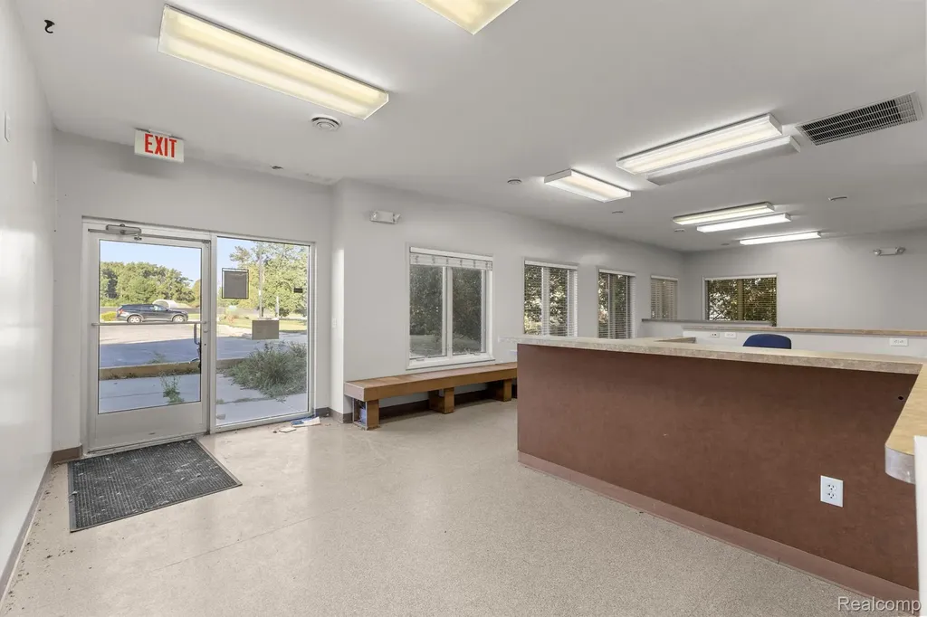 435 Sumpter Road Van Buren Charter Township MI 48111